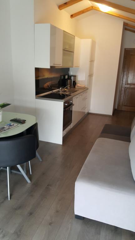 Apartments Klelija ザダル エクステリア 写真